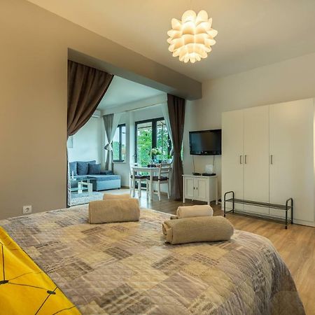 Studio Andrea โรวีน ภายนอก รูปภาพ
